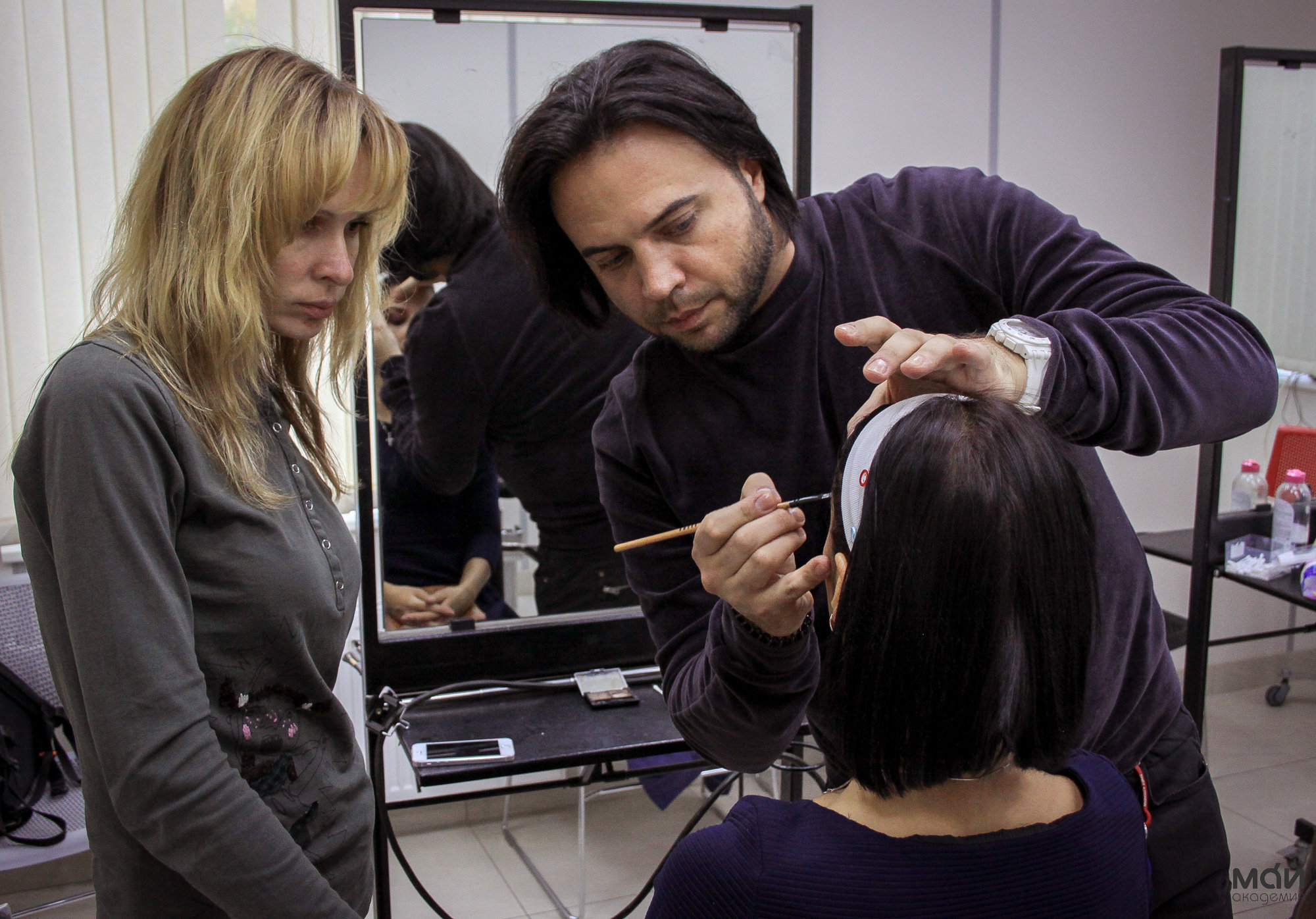 Training for a hairdresser makeup artist